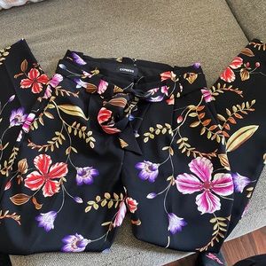 Floral pattern dress pants
